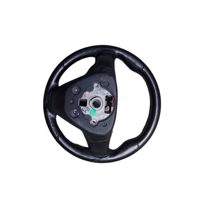 DA003 - VF SS - Leather Steering Wheel