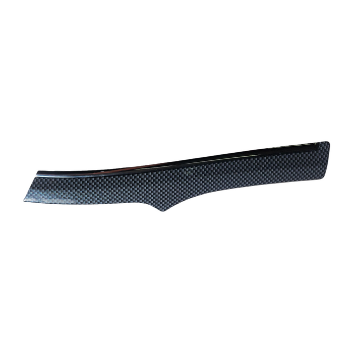 A241 - VF SV6 SEDAN - Dash Spear