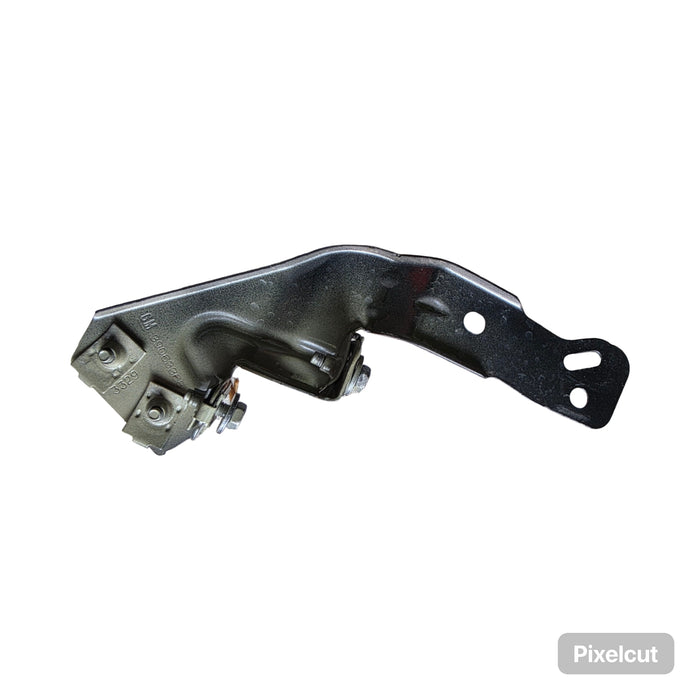 A107 - ZB HOLDEN COMMODORE - Guard Bracket (DRIVER'S FRONT)