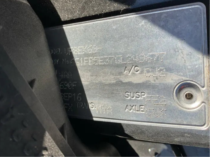A218 - VF SV6 LFX Auto - Engine Harness