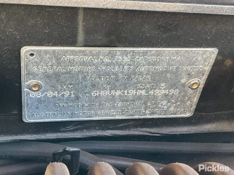 A290 - VN Holden Executive V6 LG2 Buick MD8, Auto 193,XXXkms Paint Code #2F028 PHONEIX RED METALLIC