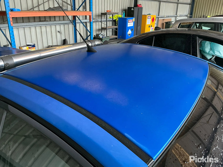 A310 - VE Holden Commodore UTE SV6, Manual 257,XXXkms Paint Code #608R Voodoo Blue