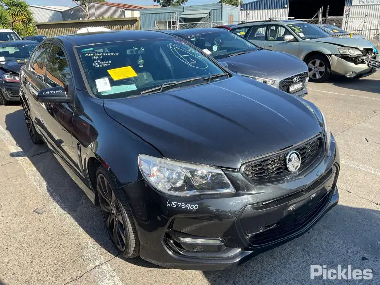 A218 - VF SV6, SS Holden Commodore - Sideskirt (Pair) Phantom Black