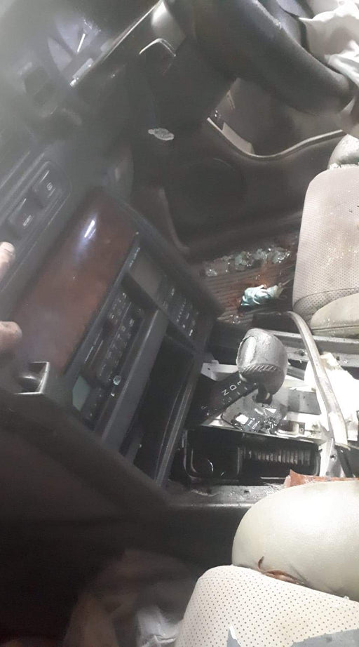 Centre console.jpeg