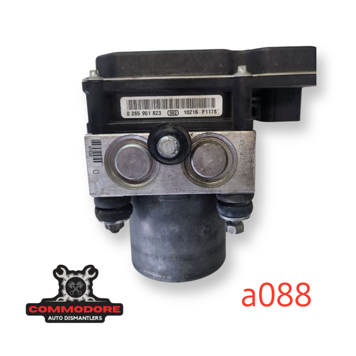 A088 - WM Holden Statesman/Caprice - ABS Module - 818