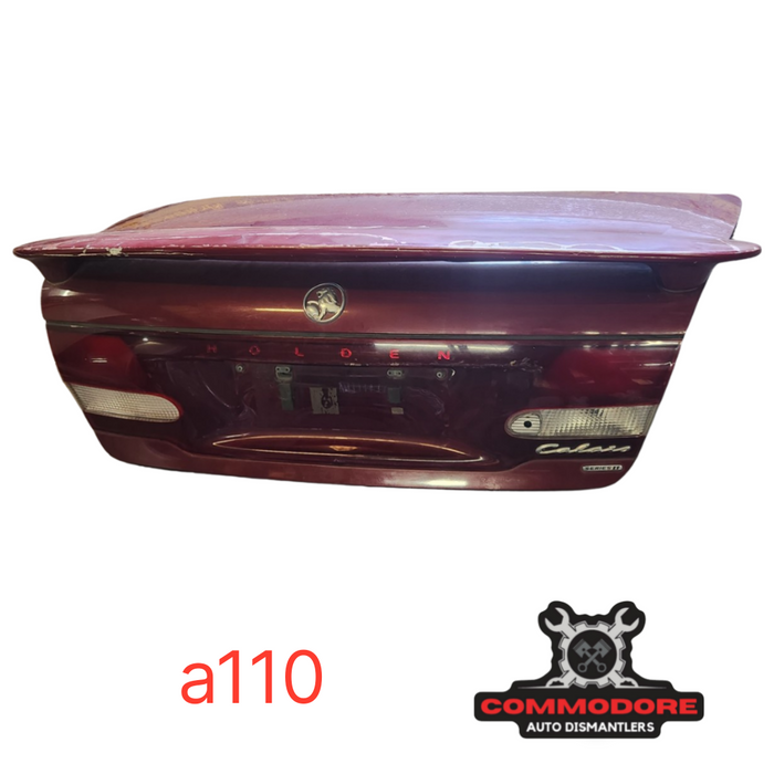 A110 - Vt Holden Calais Sedan - Bootlid Wing - GRANADA RED #F129
