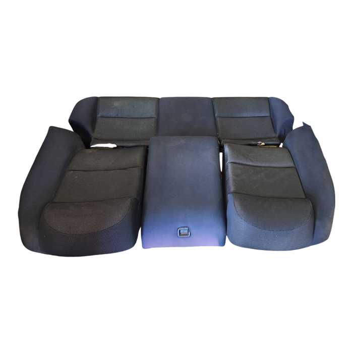 A100 - VZ Sv6 Holden Commodore Sedan - Rear Seat