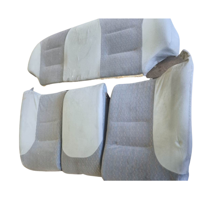 A081 - VS Holden Sedan - Rear Seats