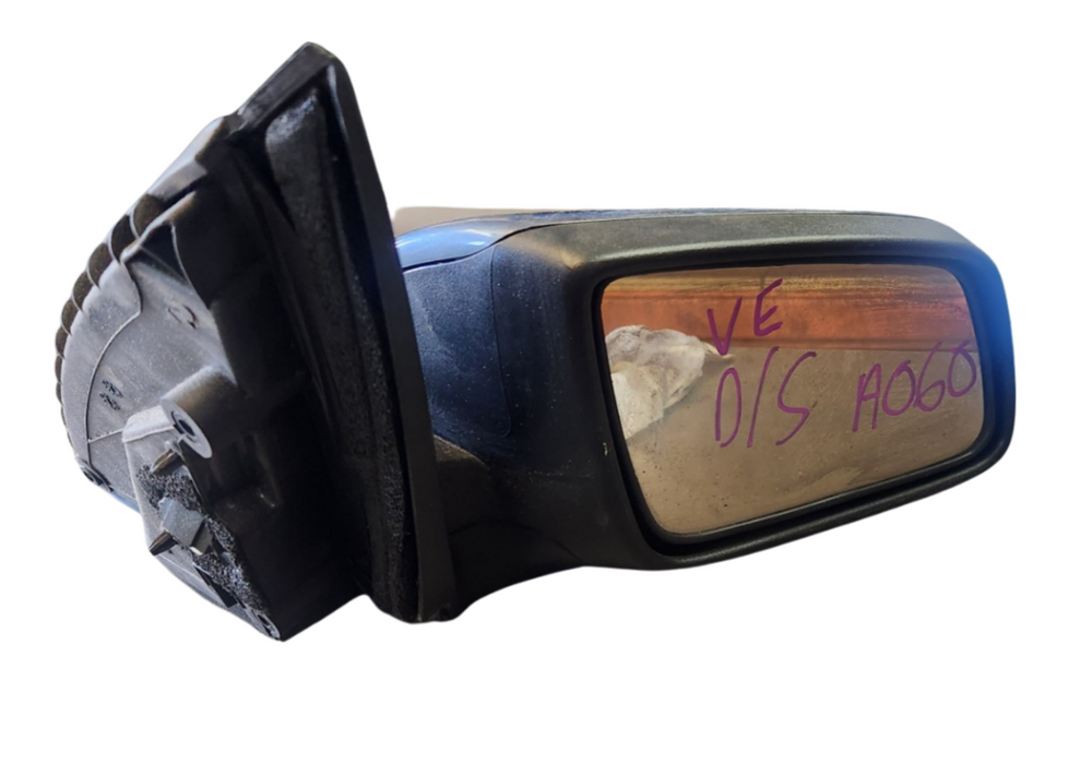 A060 - VE SERIES I Holden Calais Sedan - Side Mirror Drivers Side - Odessey #276m