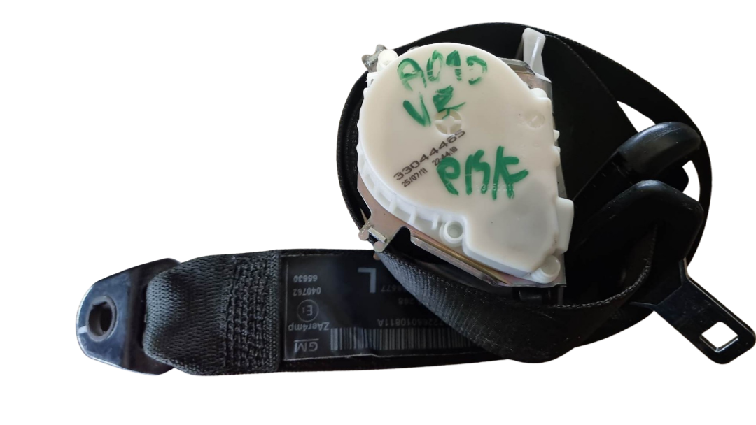 A090 - VE SERIES II SSV Holden Commodore Sedan - Passenger's Front Seatbelt