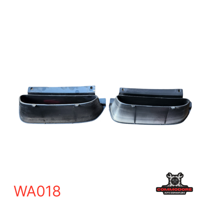WA018 - VS - Front Grille Vents (SET)