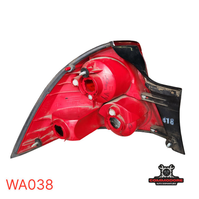 WA038 - VY SEDAN TAILLIGHT - DRIVERS SIDE
