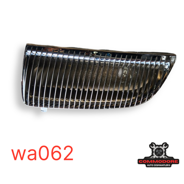 WA062 - VX - Passenger's Chrome Grille