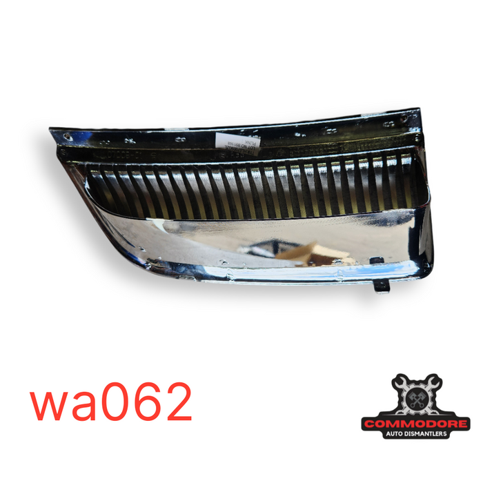 WA062 - VX - Passenger's Chrome Grille