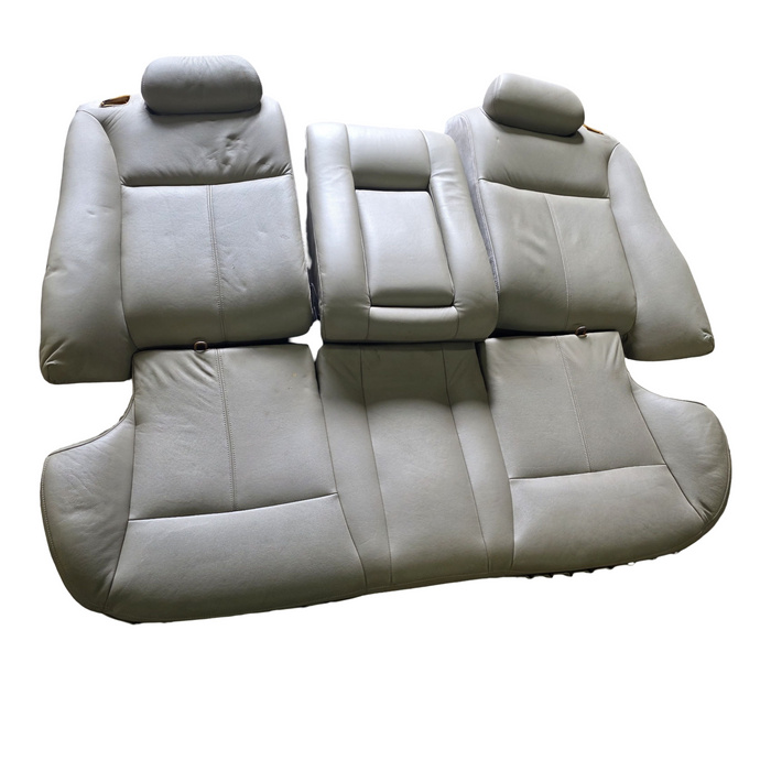 A219 - WH STATESMAN - Rear Seat