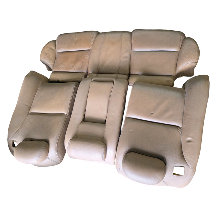 WH INTERNATIONAL - Rear Seat