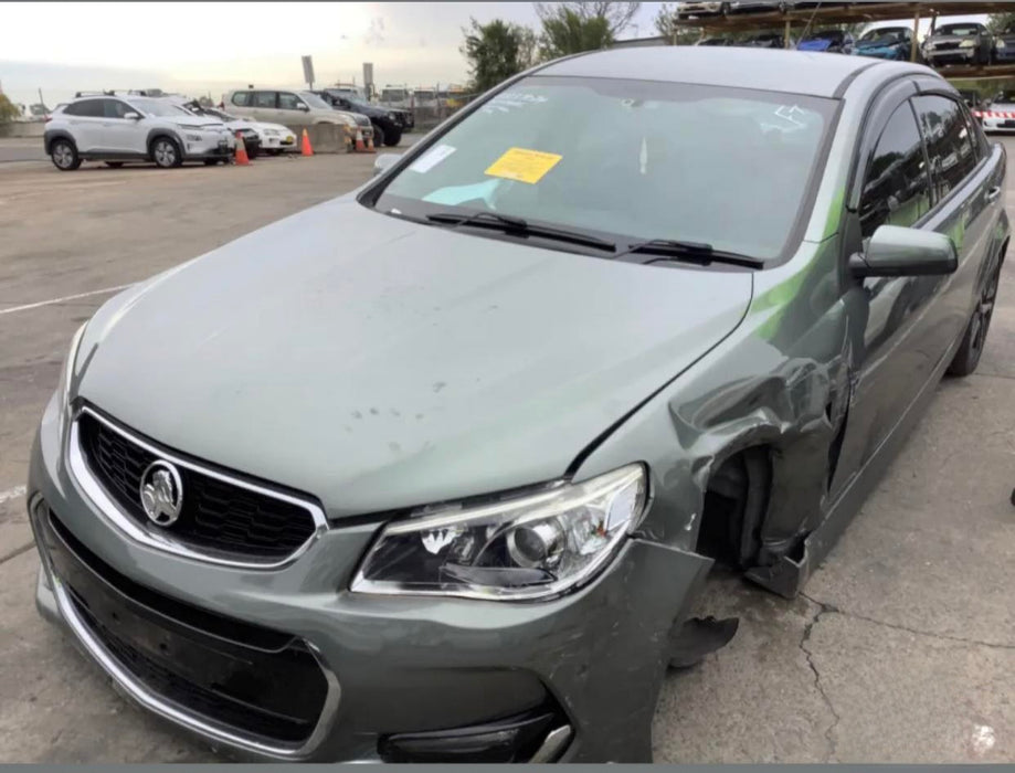 A152 - VF Holden Commodore Sedan SERIES I (2015) - V6 Auto Cluster LFX - 136, 795kms P/N: 92283325