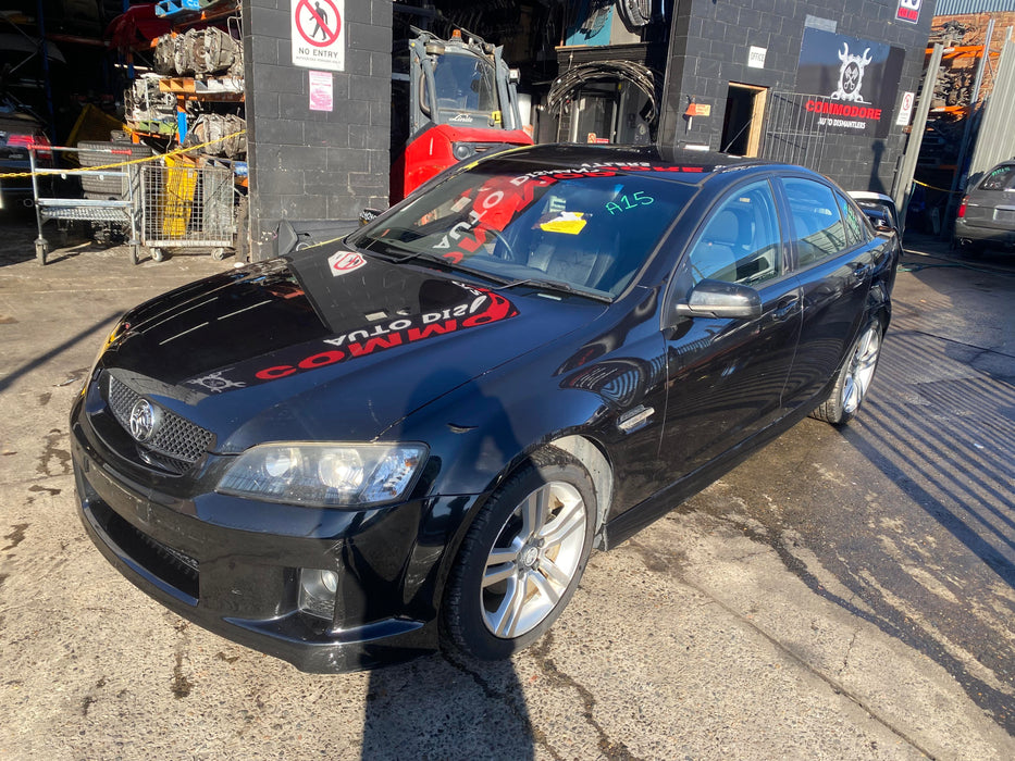 A150 - WM Holden Statesman - Sideskirts (PAIR) Phantom Black