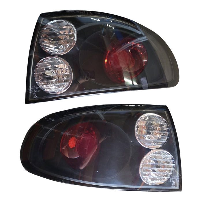 Vx002 - VY / VZ Holden Commodore - Taillight Set - Monaro Style