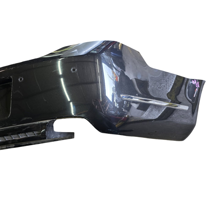 A114 - WN HOLDEN CAPRICE V SERIES SEDAN - REAR BARS - PHANTOM BLACK #690F