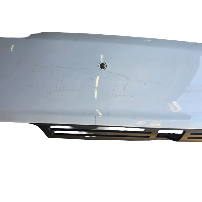 Da2102 - VE Holden Calais - Rear Bar - Herron White #J073