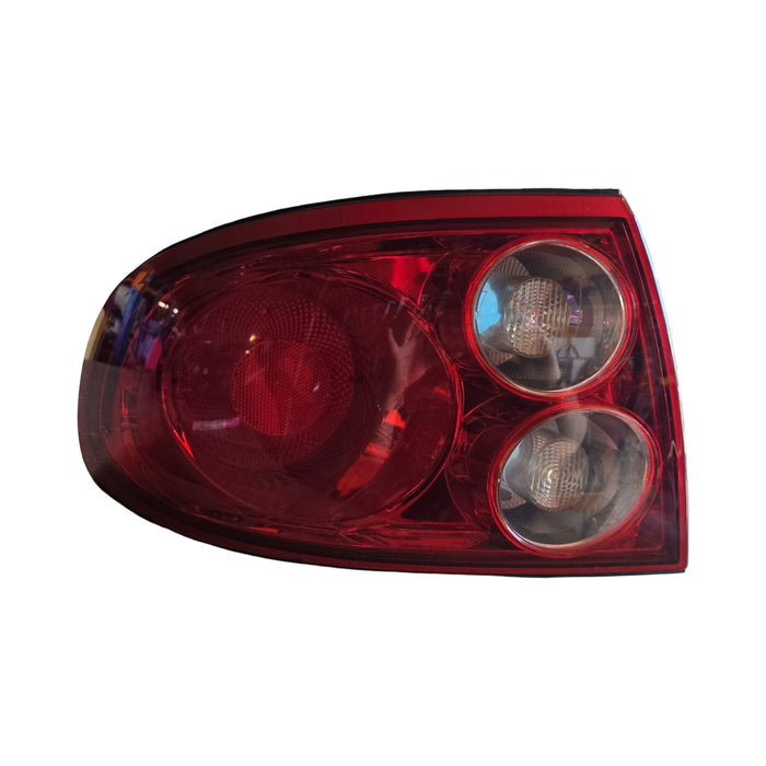 WA048 - VY / VZ HOLDEN MONARO CV8 - TAILLIGHT - PASSENGER SIDE GENUINE PART