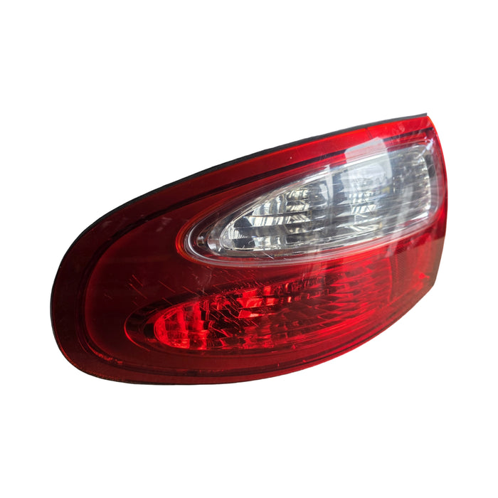 A261 - VT / VX Holden Berlina Sedan V6 Auto - PASSENGER SIDE Taillight GENUINE