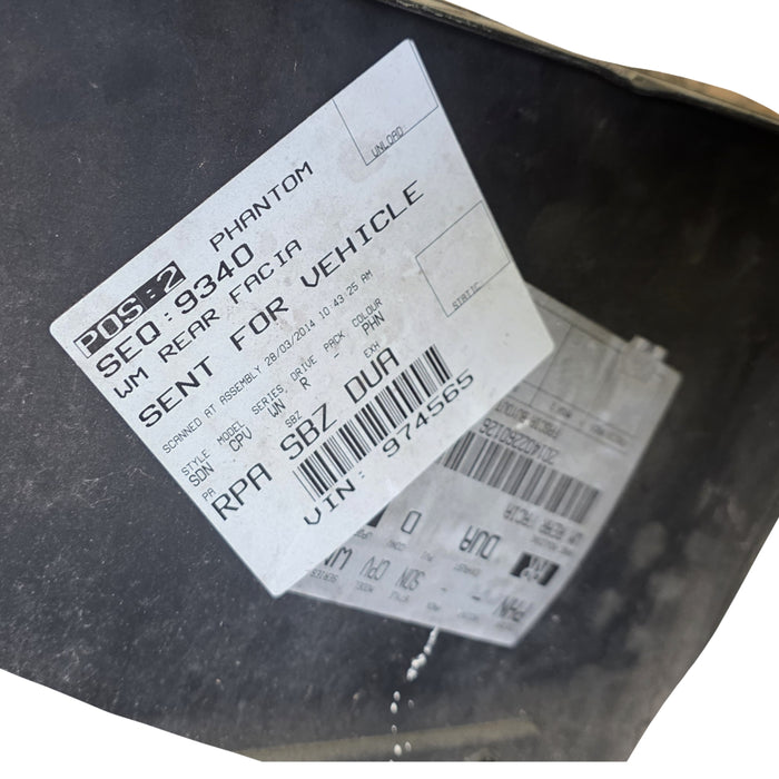 A114 - WN HOLDEN CAPRICE V SERIES SEDAN - REAR BARS - PHANTOM BLACK #690F