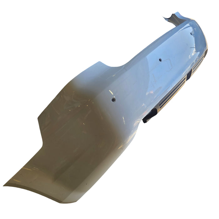 Da2102 - VE Holden Calais - Rear Bar - Herron White #J073