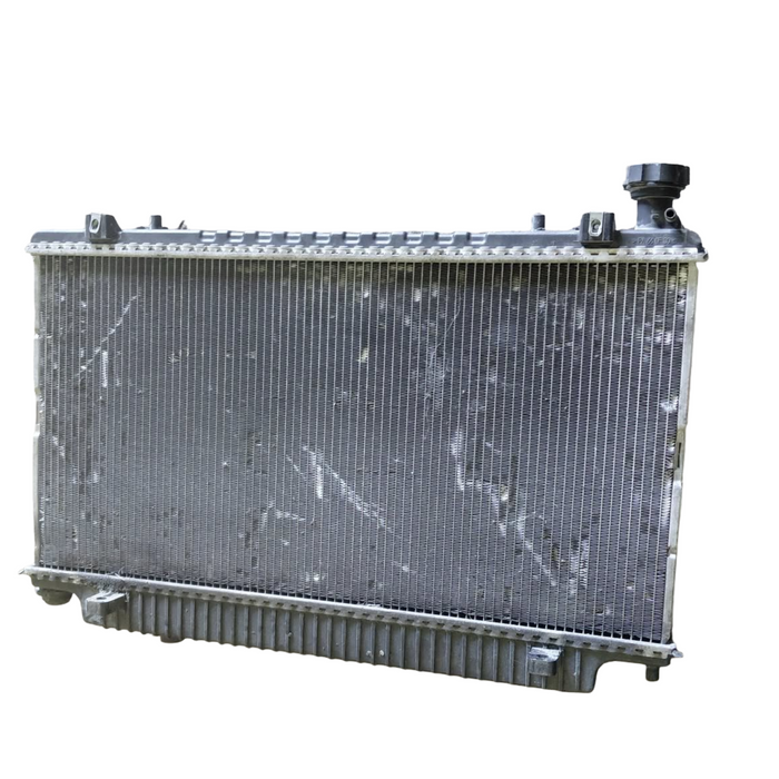 VE/WM - RADIATOR V8 (Series I)