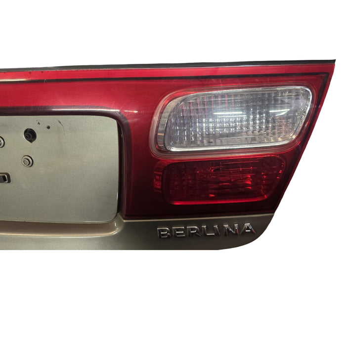 A278 - VX Holden Commodore Berlina Sedan - Boot Garnish