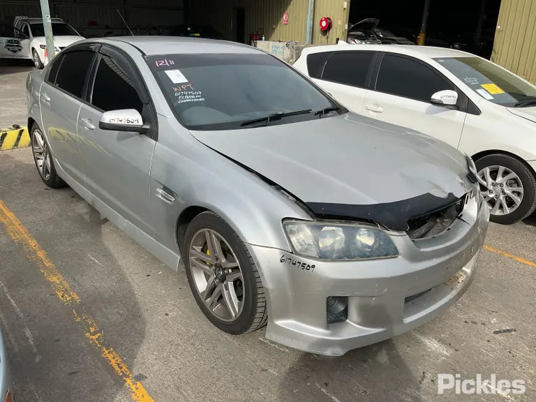 A243 - VE HOLDEN COMMODORE SEDAN - Intake Manifold (V6 AUTO)
