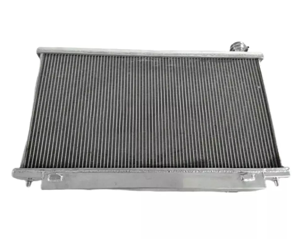 VE/WM - RADIATOR V8 (Series II) — Commodore Auto Dismantlers