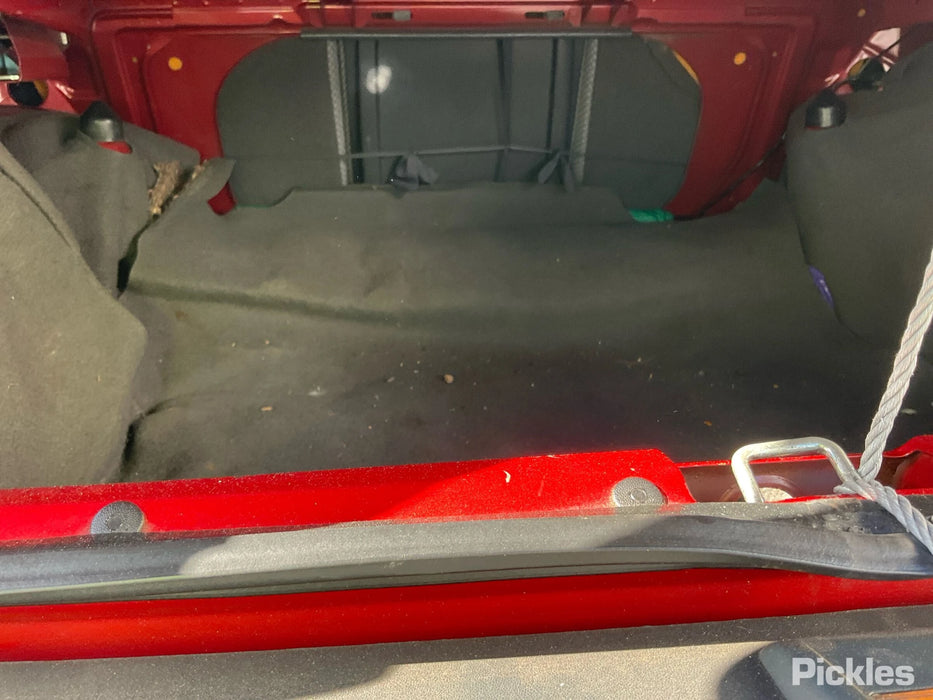 A290 - VN Holden Executive V6 LG2 Buick MD8, Auto 193,XXXkms Paint Code #2F028 PHONEIX RED METALLIC