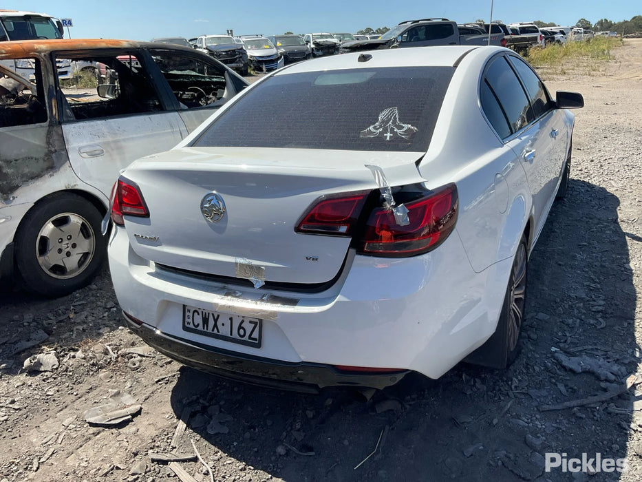 A296 - VF Holden Calais Sedan - Roof Mount Rear Brake Light
