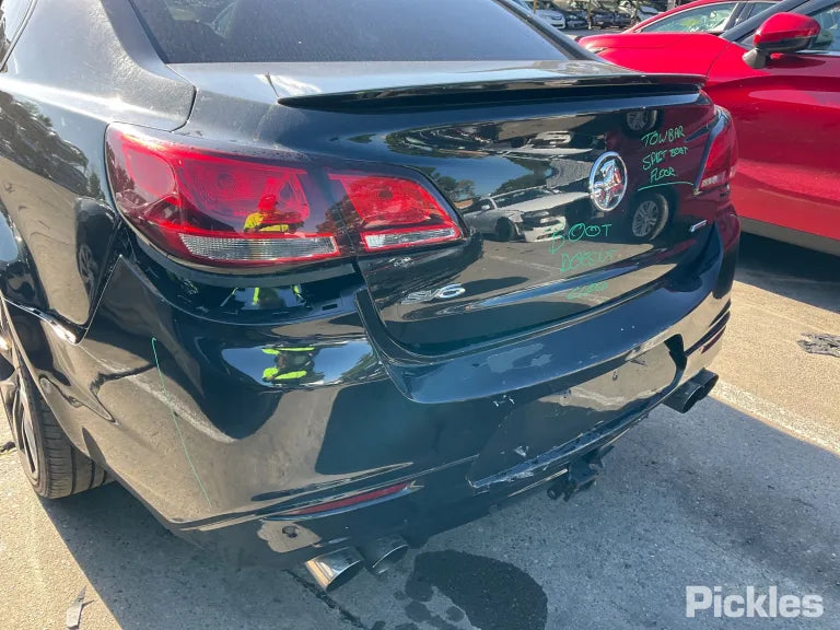 A218 - VF SV6 - Taillights Passenger Side