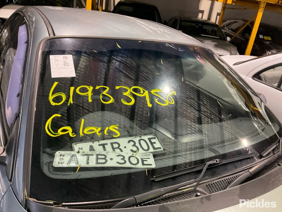 A268 - VZ HOLDEN CALAIS SEDAN - Wiper Cowl